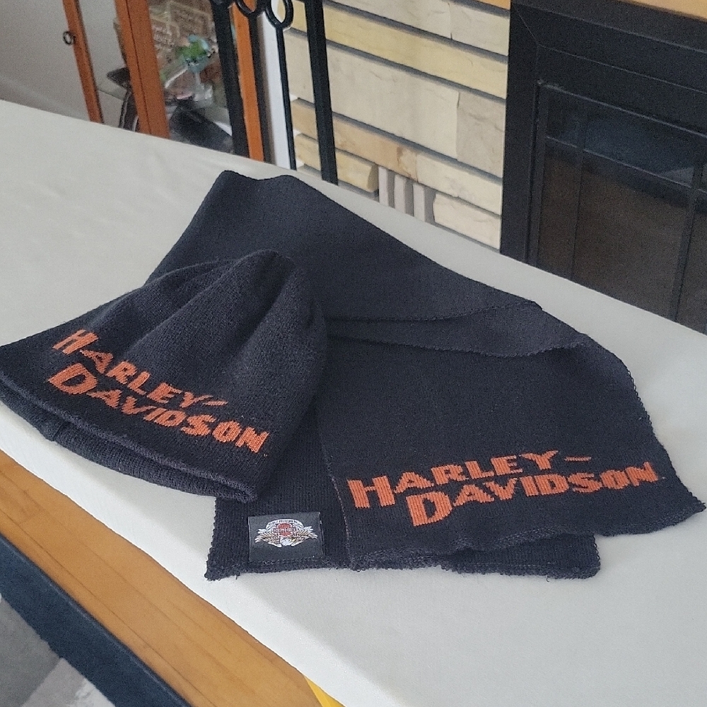 Harley-Davidson Hat & Scarf Set, Black & Orange, Vintage